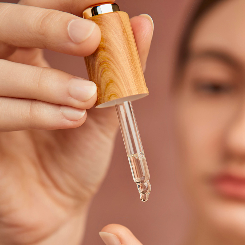 Anti-wrinkle and moisturising creams